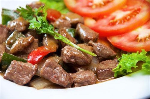 Nấu bò lúc lắc theo cách này thì đảm bảo hết veo trong vòng ‘một nốt nhạc’