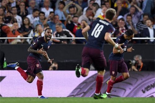  Valencia 2-4 Arsenal: Bản lĩnh Pháo thủ