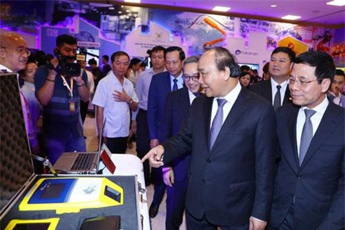 Thủ tướng: Doanh nghiệp công nghệ là hạt nhân thực hiện khát vọng một dân tộc "hóa rồng"