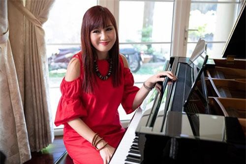 Cuộc sống của nữ diễn viên từng bị mẹ đánh tới tấp vì họ hàng mách "đi làm gái"