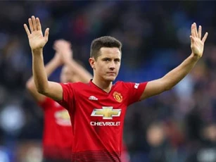 XONG! Ander Herrera chính thức rời M.U