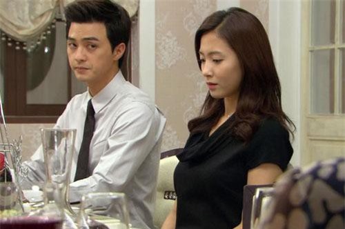 Bị bắt rửa cả núi bát đĩa trong lần đầu tiên về ra mắt, em có ngay hành động khiến nhà người yêu ngỡ ngàng