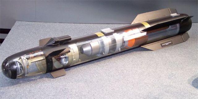 CIA âm thầm phát triển tên lửa “Ninja” phóng 6 lưỡi dao hạ gục mục tiêu