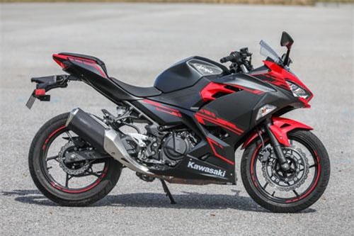Kawasaki Ninja 250: Đối thủ khiến Yamaha YZF-R25, Honda CBR250R phải dè chừng
