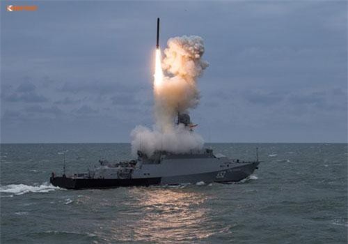 B&#x1EAD;t m&#xED; l&#xFD; do Nga d&#xF9;ng t&#xEA;n l&#x1EED;a h&#xE0;nh tr&#xEC;nh t&#x1EA5;n c&#xF4;ng IS t&#x1EA1;i Syria