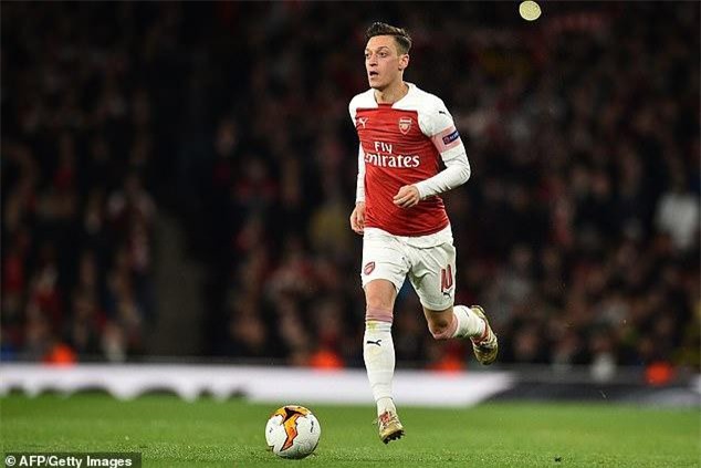 Cầu thủ nhận lương cao nhất Arsenal chốt tương lai