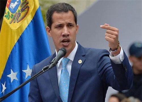 Tổng thống tự phong Venezuela tìm cách “bắt tay” với quân đội Mỹ