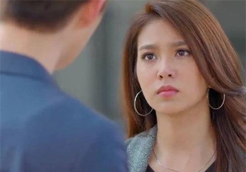 Phát hiện lá thư bí mật trong túi áo mẹ chồng, cách xử lí quân tử của vợ khiến chồng ngả mũ thán phục