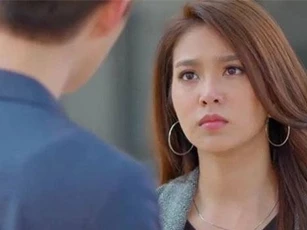 Phát hiện lá thư bí mật trong túi áo mẹ chồng, cách xử lí quân tử của vợ khiến chồng ngả mũ thán phục