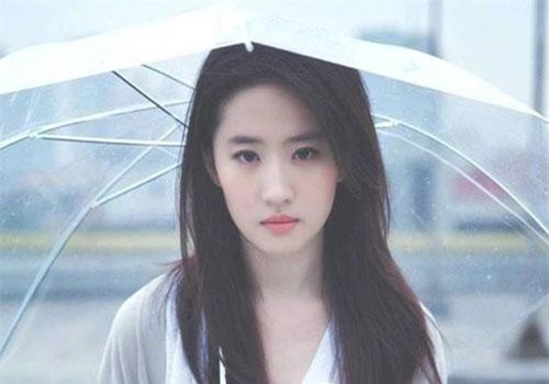 Phụ nữ sinh vào 3 ngày âm lịch này, sau 30 tuổi nếu không thành đại gia thì cũng giàu có chẳng phải lo nghĩ gì