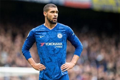 Tiền vệ trung tâm: Ruben Loftus-Cheek (Chelsea).