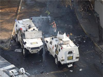 Xe bọc thép Venezuela mang ra dẹp biểu tình mua từ... Trung Quốc
