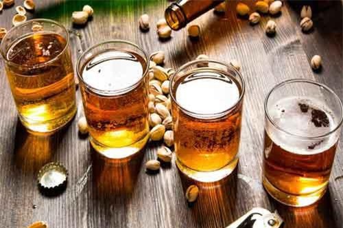 Tiêu thụ rượu bia tại Việt Nam tăng mạnh