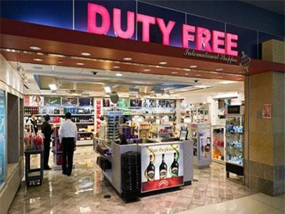 4 doanh nghiệp được công nhận địa điểm kinh doanh hàng miễn thuế