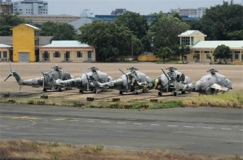 Hiện nay, do đã hết niên hạn sử dụng, đa phần trực thăng Mi-24A của KQND Việt Nam đã nghỉ hưu. Chúng ta cho tới lúc này vẫn chưa nói tới khả năng thay thế bằng loại trực thăng tấn công khác như Mi-35 hay Mi-28N. 