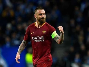 De Rossi chính thức chia tay AS Roma sau gần 2 thập kỉ