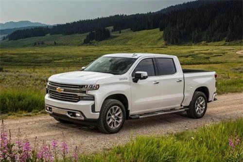 3. Chevrolet Silverado (doanh số: 39.779 chiếc).