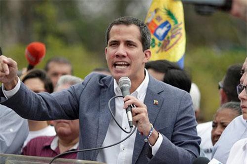 Tổng thống tự phong kêu gọi EU áp thêm lệnh trừng phạt với Venezuela