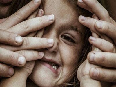 Bảo vệ con khỏi kẻ ấu dâm: Nếu chưa dạy con 9 điều này thì cha mẹ hãy khẩn trương lên