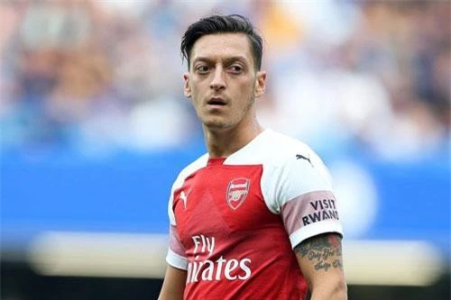 Tiền vệ: Mesut Ozil (Arsenal).