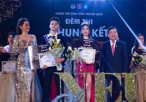 Ngắm cặp đôi Nam vương - Hoa khôi ĐH Kinh tế quốc dân 2019