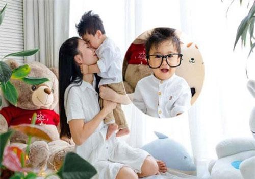Con trai 8 tháng tuổi, nữ diễn viên Nguyệt Ánh mới cho con lộ mặt vì lý do này
