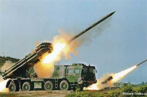 Cận cảnh pháo phản lực mạnh nhất Trung Quốc, bắn xa 150km