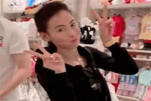 Trương Bá Chi vẫn được bố chồng cũ quý mến, hỗ trợ tài chính