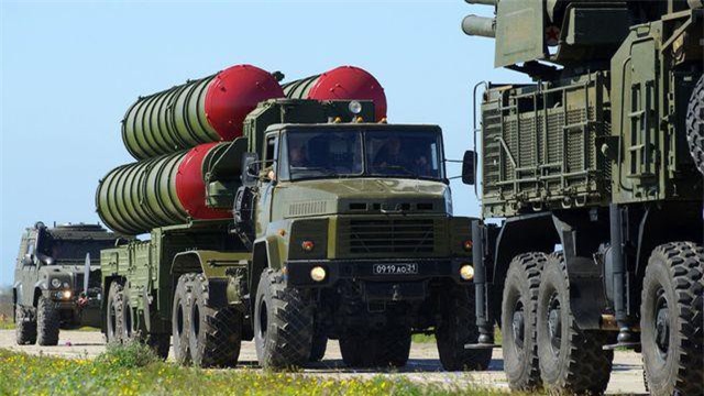 Nghi vấn Ukraine tuồn “rồng lửa” S-300 của Nga cho Mỹ