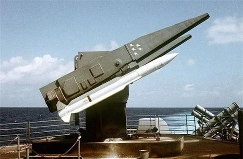 Tên lửa phòng không hạm tàu RIM-66 Standard MR