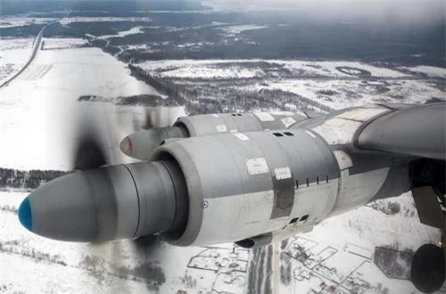 Đó là chưa kể, mới đây Nga đã tiết lộ kế hoạch nâng cấp các động cơ NK-12 lên chuẩn NK-12MPM cung cấp công suất mạnh hơn so với động cơ cũ, cho phép tăng tầm bay và tải trọng trong khi giảm độ rung giật. 