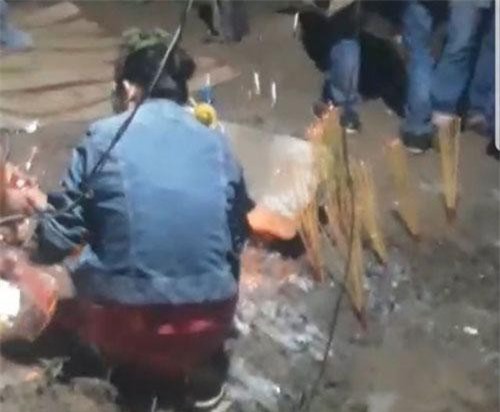 Long An: Lật xà lan, 1 người chết 1 người mất tích