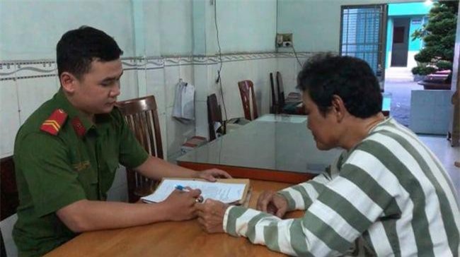 TPHCM: Bắt tạm giam ông già có hành vi dâm ô bé gái 7 tuổi