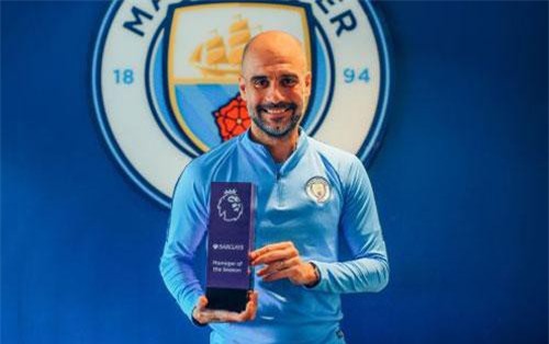 CHÍNH THỨC: Công bố HLV xuất sắc nhất Premier League