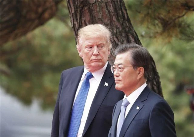 Đàm phán Triều Tiên bế tắc, ông Trump “thân chinh” tới Hàn Quốc - 1