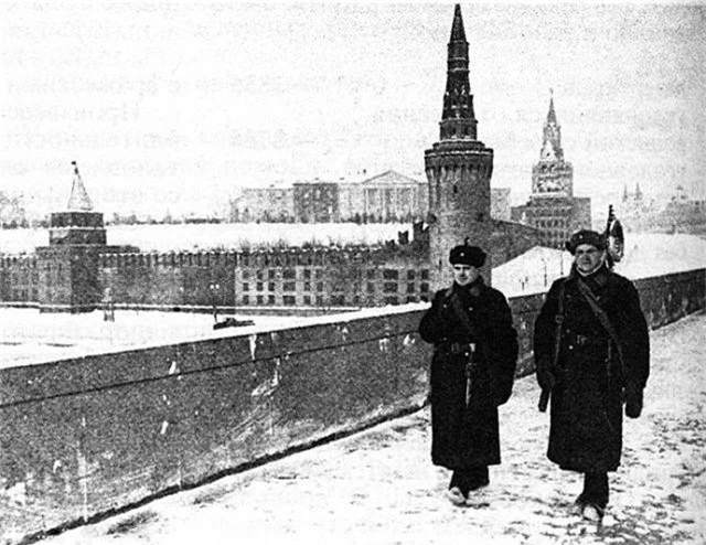 Nga từng tàng hình Điện Kremlin trước “mưa” hỏa lực của phát xít Đức thế nào? - 1