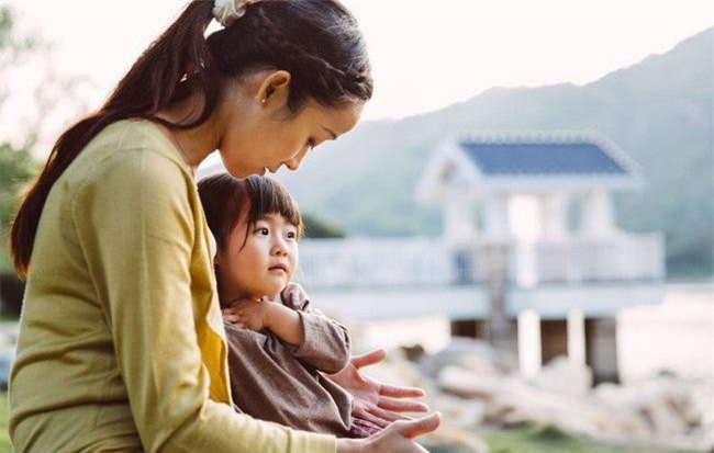 Nói 10 điều này trước khi trẻ 12 tuổi, sau này con sẽ rất biết ơn cha mẹ