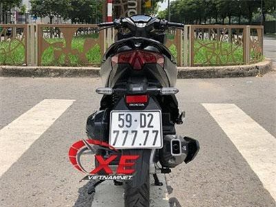 Trúng biển ngũ quý 7, xe máy Honda đội giá hơn 400 triệu