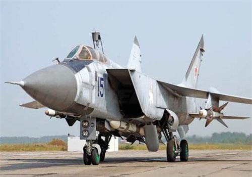 Tại sao Nga tốn tiền sửa tên lửa R-33 cũ thời Liên Xô?