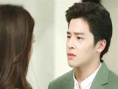 Đóng vai người chồng hoàn hảo không 1 chút sơ hở, ngờ đâu vợ vẫn dễ dàng vạch trần bộ mặt kẻ phản bội