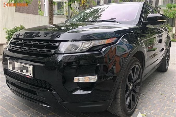 Range Rover Evoque Black Edition.