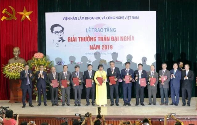 10 nhà khoa học nhận giải thưởng Trần Đại Nghĩa 2019 