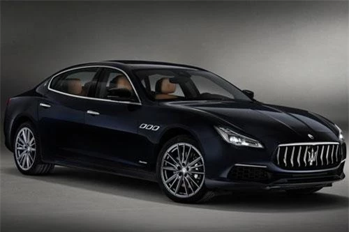 Maserati Quattroporte.