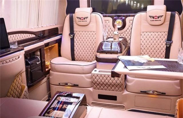 “Phi đội xe khủng” của gia đình nữ đại gia 8X vừa chi 17 tỷ đồng mua Maybach S650 2019 - 6