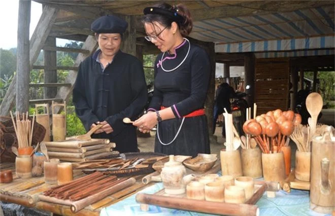 gai xu tuyen loi nguoc dong voi tre, nua theo quan niem 