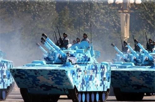 Có lẽ với sự tham gia của Nga, ZTD-05 có mức độ hoàn thiện cao, hiệu quả tác chiến tốt khiến Trung Quốc tự tin “vỗ ngực” – xe chiến đấu tốt nhất hành tinh. 
