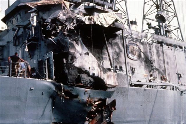 Vụ tấn công tên lửa vào tàu chiến Mỹ thành công duy nhất trong 32 năm - 2