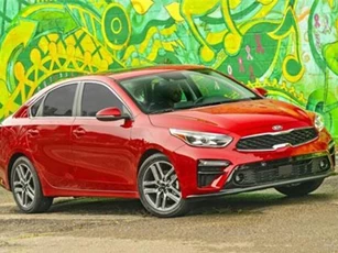 Mazda 3, Kia Cerato 2019 giá rẻ, 'đè bẹp' Honda Civic, Toyota Altis ở phân khúc hạng C