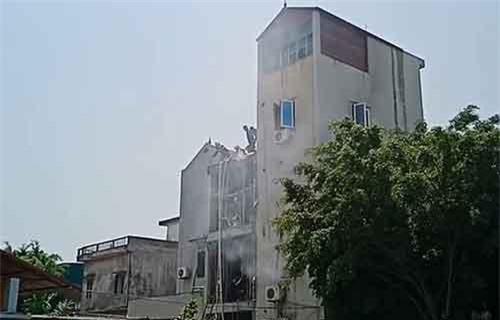 Cháy quán cà phê tại huyện Đông Anh (Hà Nội): Hai người tử vong do ngạt khí