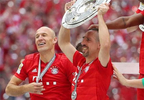 Vừa vô địch, sếp Bayern đã khiến CĐV nhà tiu nghỉu
